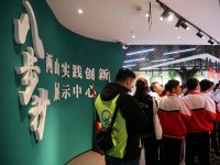 武威十五中开展＂行走